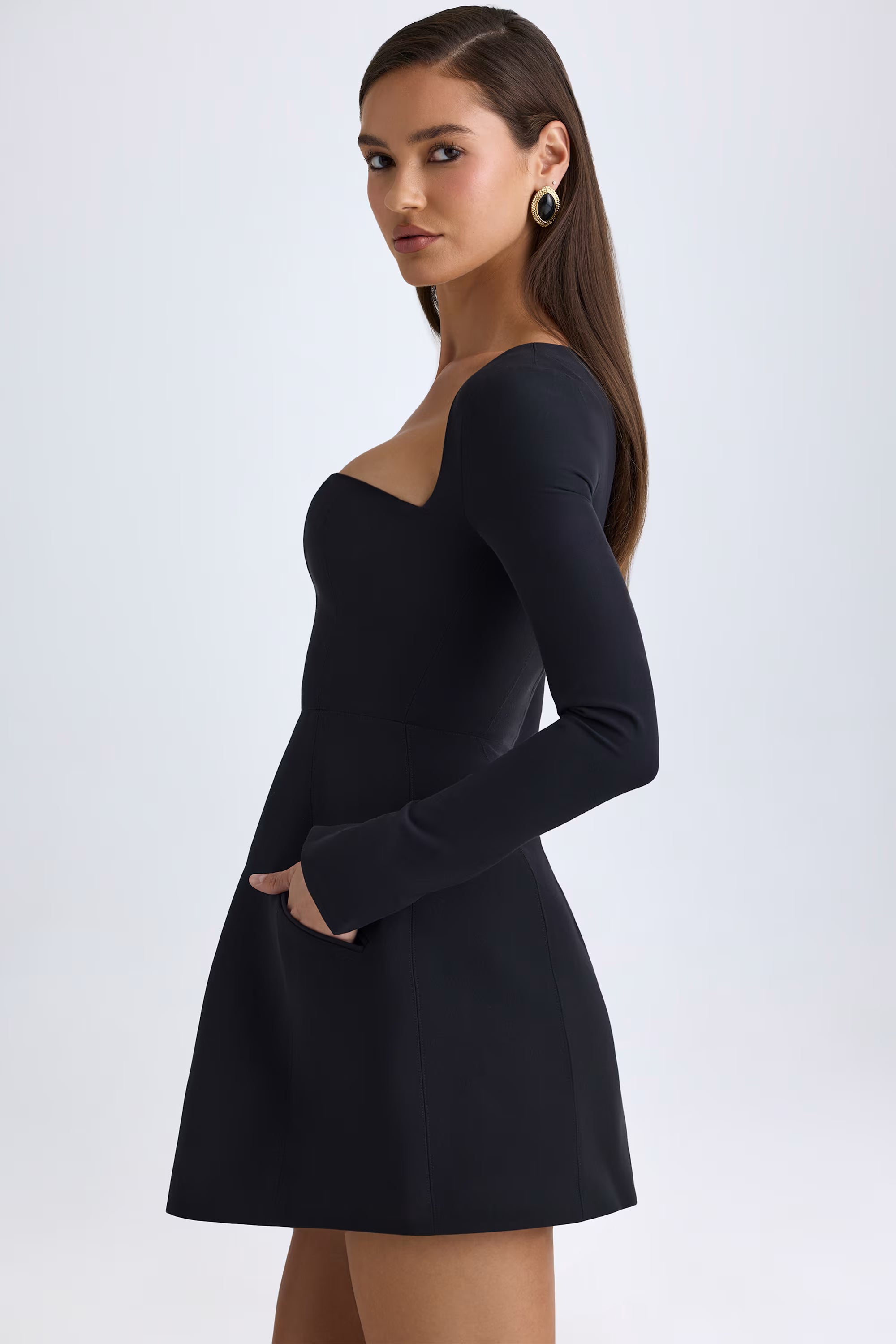 Square neck long sleeves mini dress in black