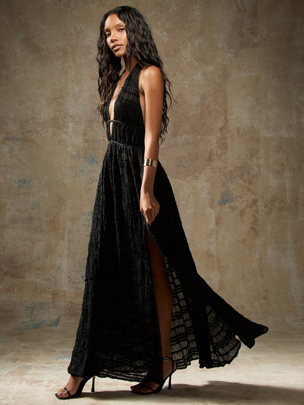 Halter neck backless resort maxi dress